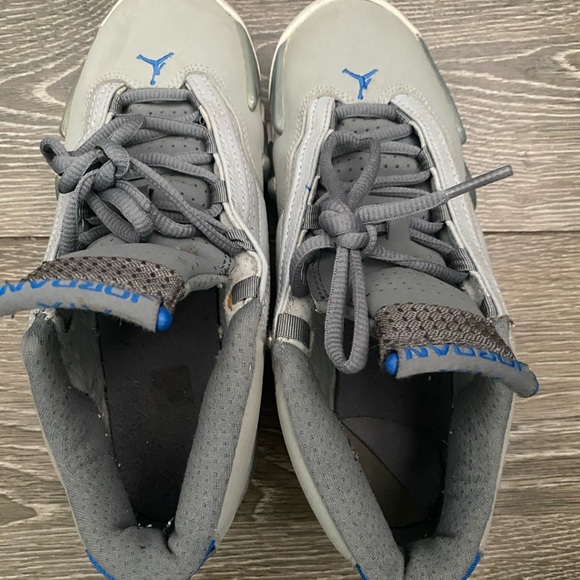 Jordan Wolf Grey 14s - Picture 8 of 9